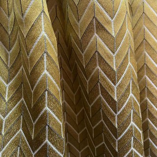 Elegante Art Deco Chevron Gold Curtain 4